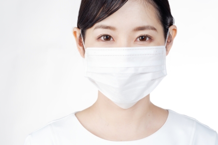 鼻ギプス装着時にマスクする際の注意点を解説 鼻ギプスが必要な期間の目安も紹介します 東京 大阪の美容整形なら グローバルビューティークリニック